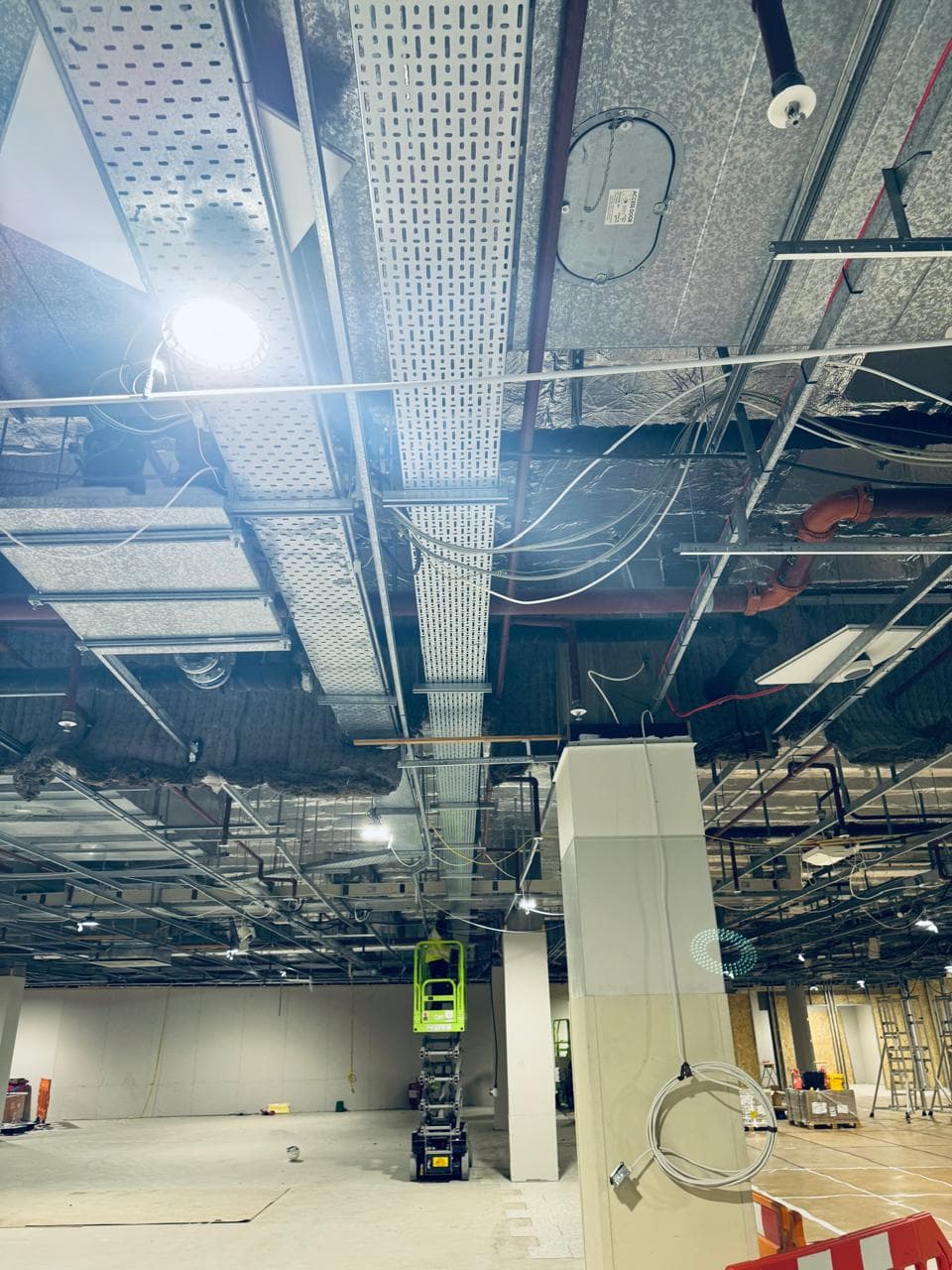 Commercial electrical containment and cable tray installation
